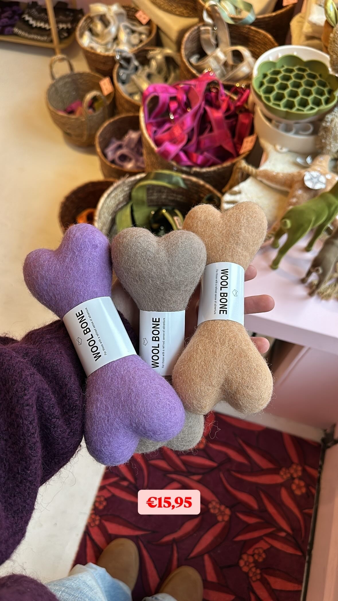 FELT DOGGY BONE - LAVENDER (large)