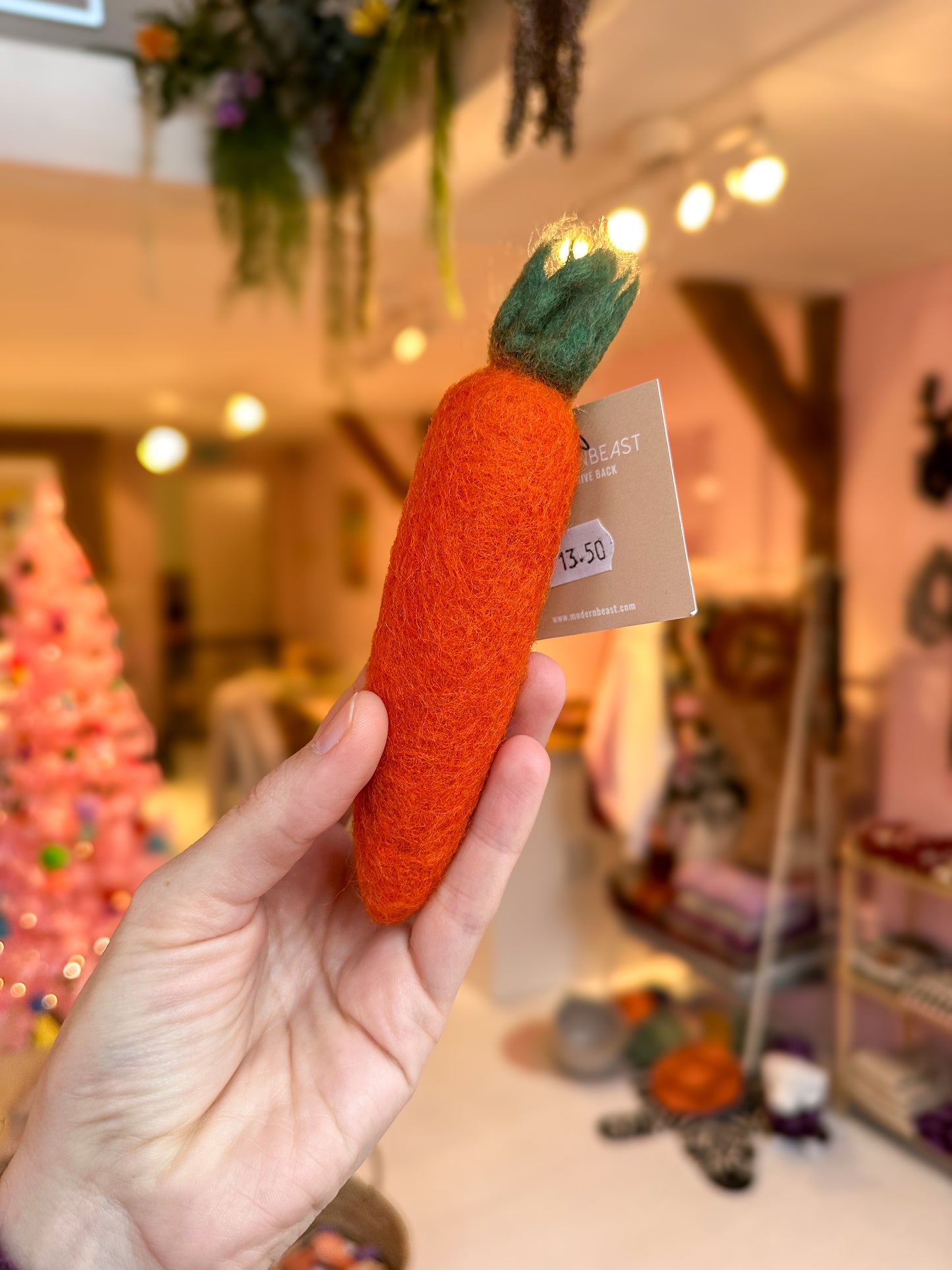 FELT DOGGY CARROT